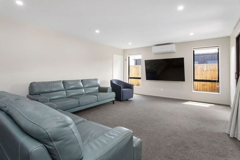 Photo of property in 53 River Stone Drive, Halswell, Christchurch, 8025