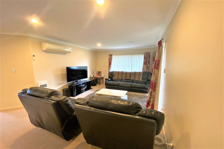 Photo of property in 19 Caudron Road, Wigram, Christchurch, 8042