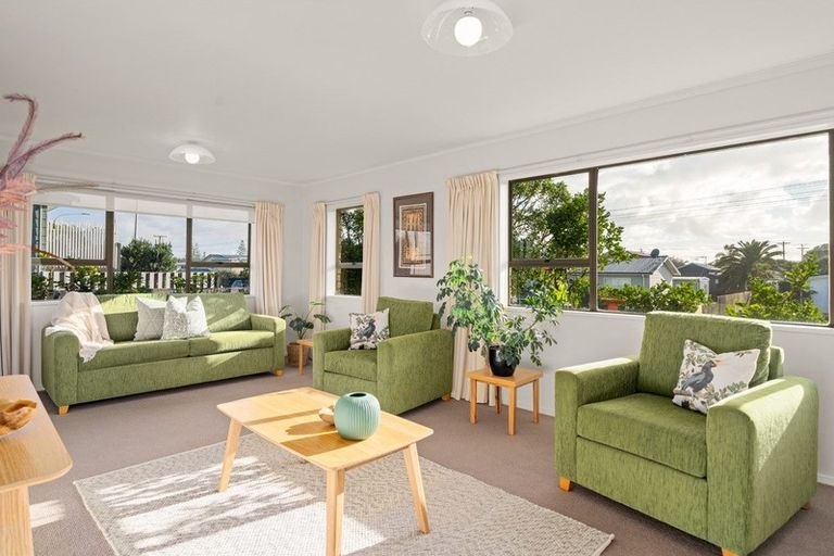 Photo of property in 1212a Papamoa Beach Road, Papamoa Beach, Papamoa, 3118