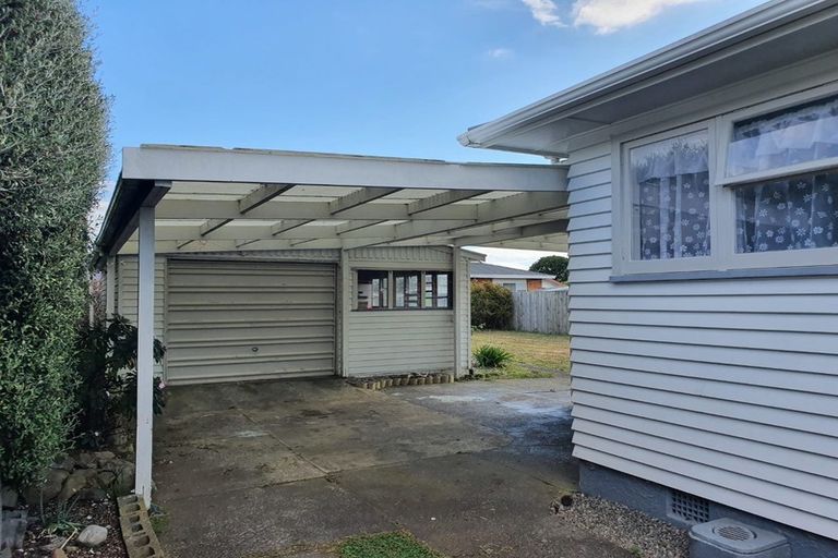 Photo of property in 20 Norfolk Street, Levin, 5510