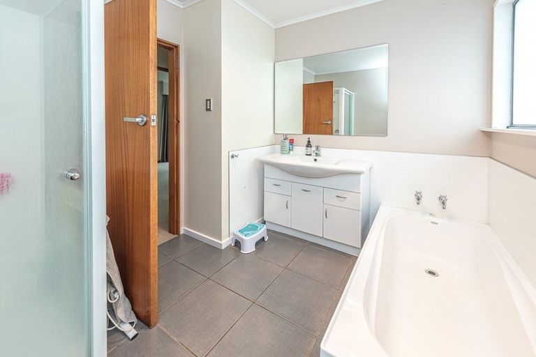 Photo of property in 90 Fitzherbert Avenue, Tawhero, Whanganui, 4501