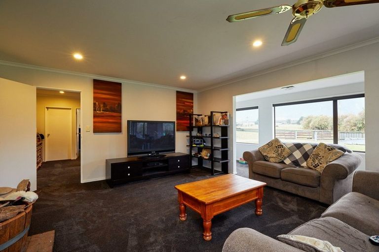 Photo of property in 61 Harnetts Road, Kaikoura Flat, Kaikoura, 7371