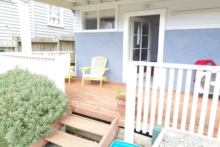 Photo of property in 298 Karori Road, Karori, Wellington, 6012