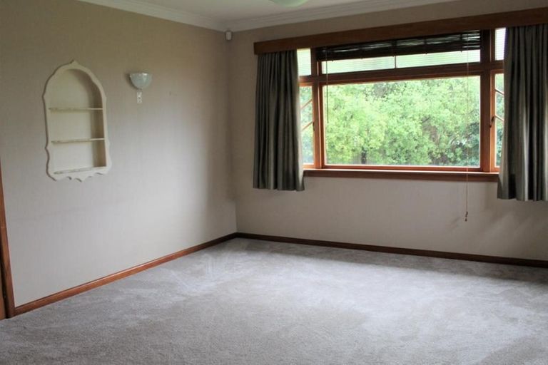 Photo of property in 21 Karamu Avenue, Takaro, Palmerston North, 4410