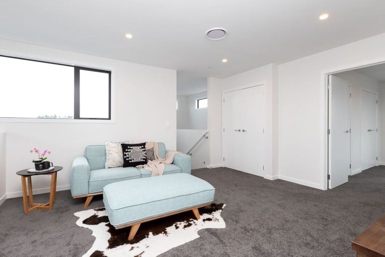 Photo of property in 28 Helen June Avenue, Flagstaff, Hamilton, 3210