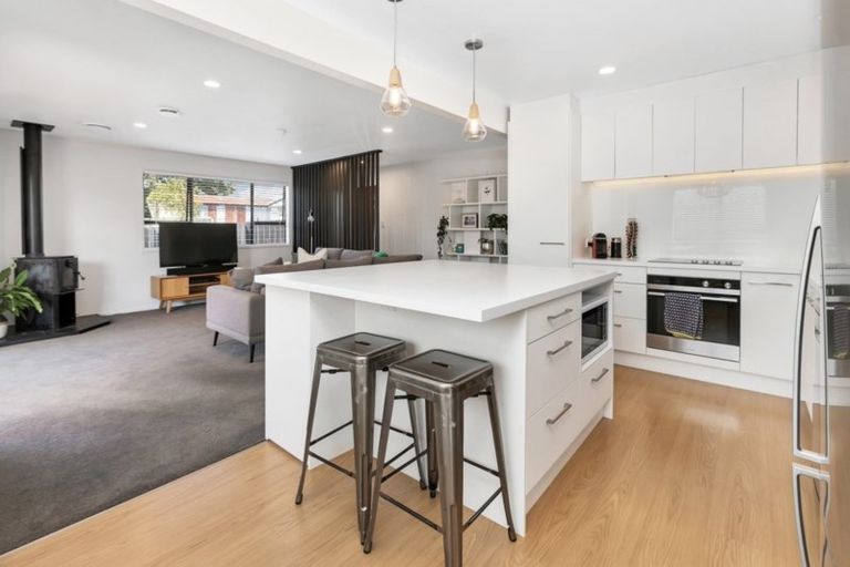 Photo of property in 35b Formby Avenue, Point Chevalier, Auckland, 1022