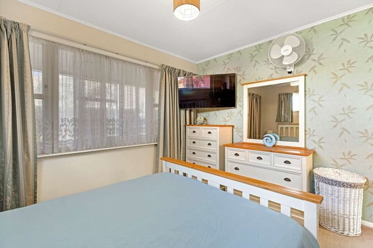 Photo of property in 39 Kennedy Drive, Levin, 5510