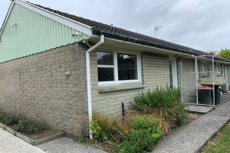 Photo of property in 2/31 Maidstone Road, Ilam, Christchurch, 8041