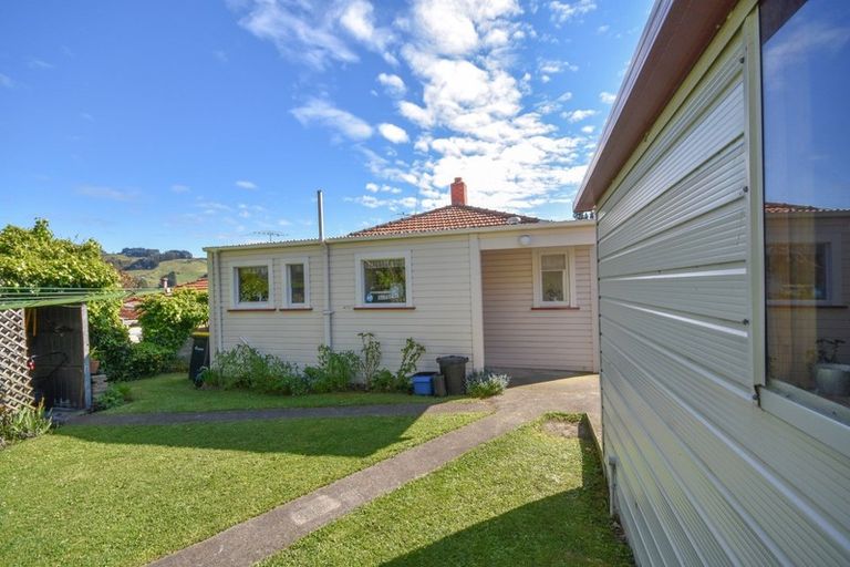 Photo of property in 57 Barr Street, Kenmure, Dunedin, 9011