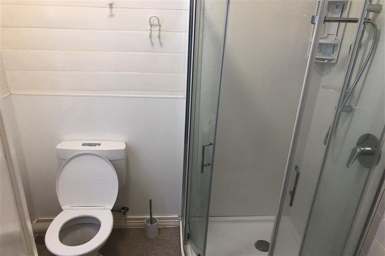 Photo of property in 467-469 Marine Parade, Napier South, Napier, 4110