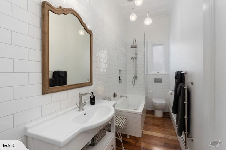 Photo of property in 1/86 Birkenhead Avenue, Birkenhead, Auckland, 0626