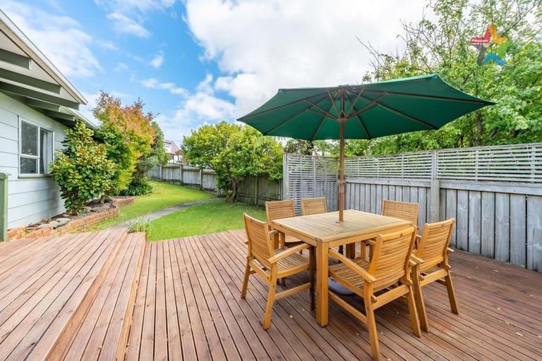 Photo of property in 34 Fenchurch Grove, Stokes Valley, Lower Hutt, 5019