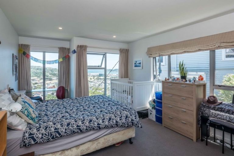 Photo of property in 165 Townsend Road, Miramar, Wellington, 6022