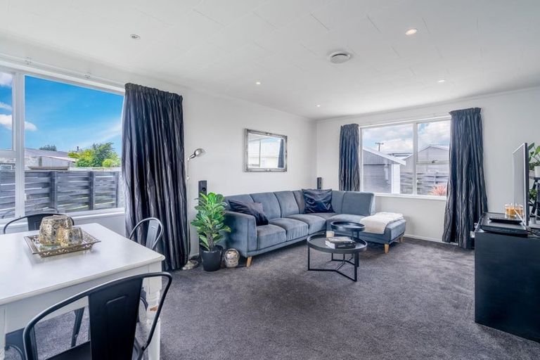 Photo of property in 22 Bruce Street, Waikiwi, Invercargill, 9810