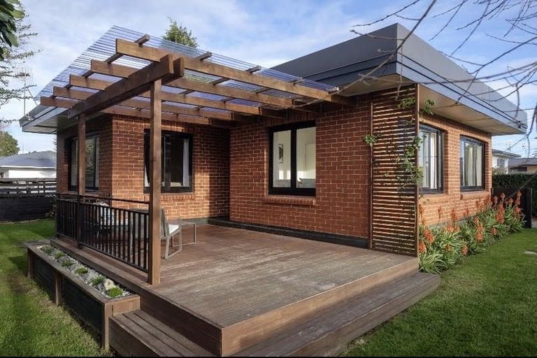 Photo of property in 16 Collingwood Street, Judea, Tauranga, 3110