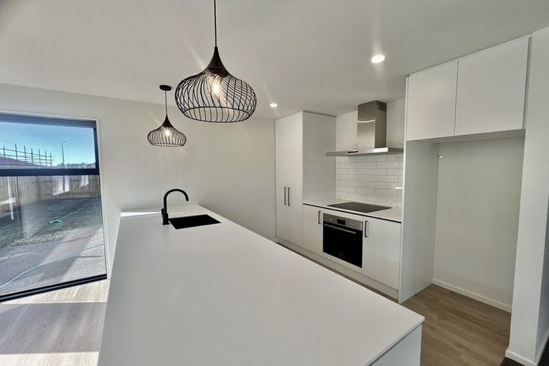 Photo of property in 10 Mehrtens Crescent, Woodend, 7691