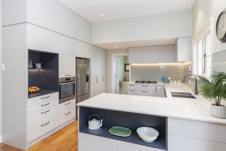 Photo of property in 14 Worsleys Road, Cracroft, Christchurch, 8025