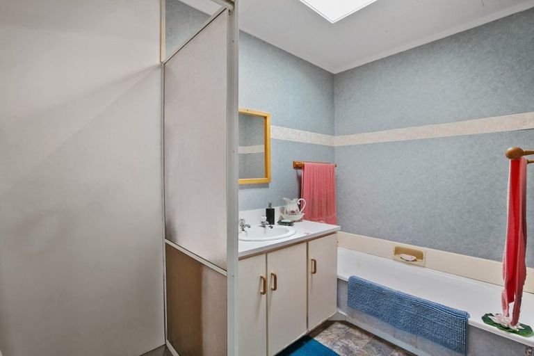 Photo of property in 20a Glasgow Street, Bell Block, New Plymouth, 4312