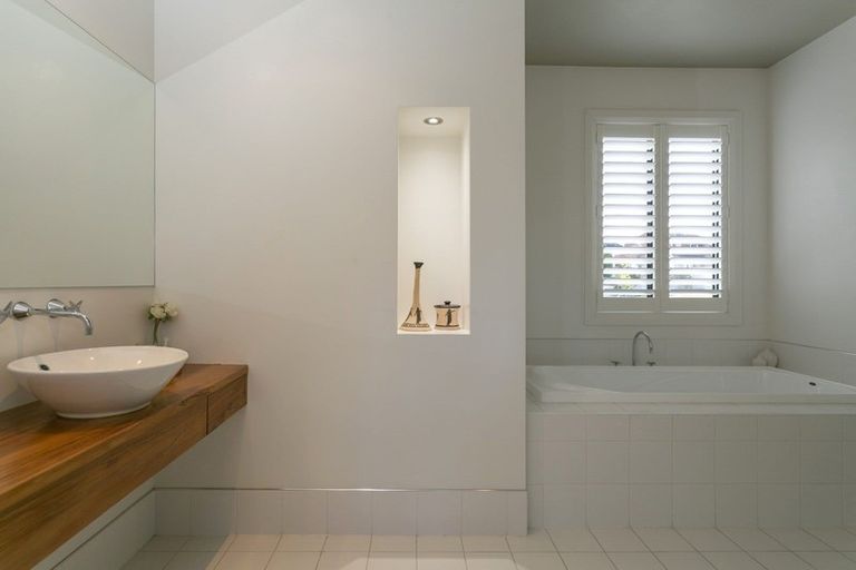 Photo of property in 81 Rokino Road, Hilltop, Taupo, 3330