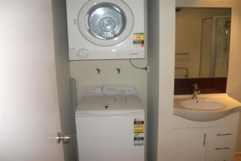 Photo of property in 5/240 Old Farm Road, Hillcrest, Hamilton, 3216