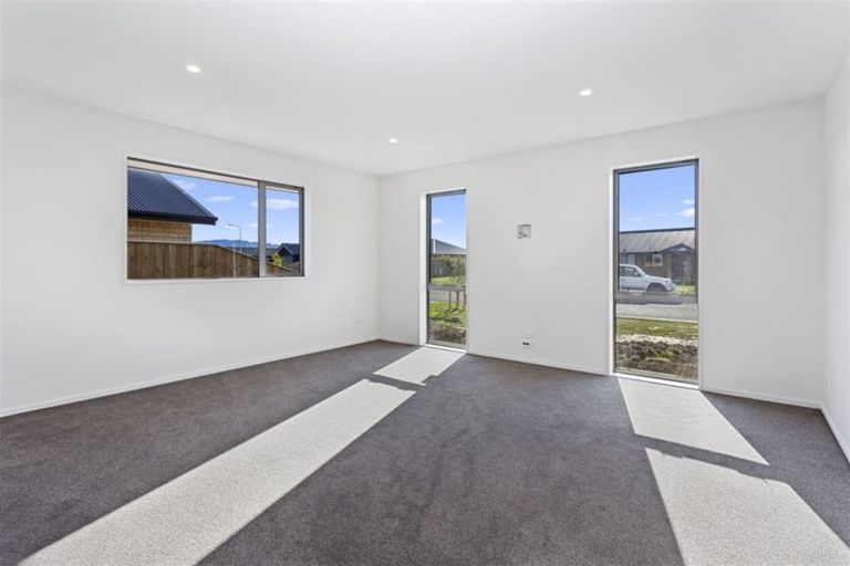 Photo of property in 8 Denton Street, Amberley, 7410