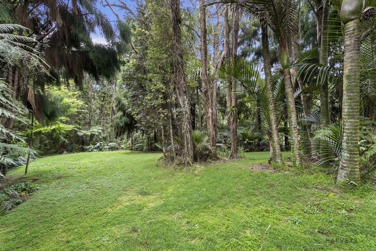 Photo of property in 51 Opanuku Road, Henderson Valley, Auckland, 0612