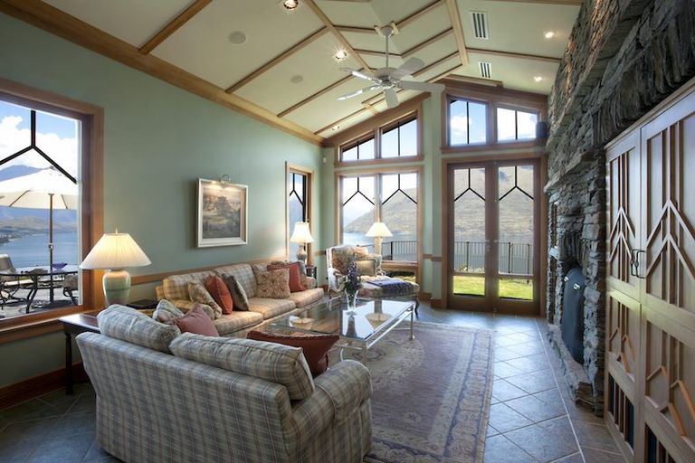 Photo of property in 2 Vanguard Lane, Fernhill, Queenstown, 9300