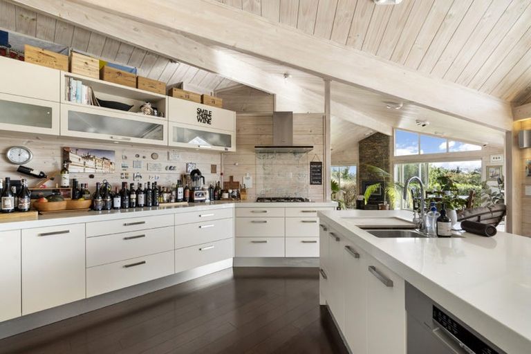 Photo of property in 133 Puke Road, Kumeu, 0891