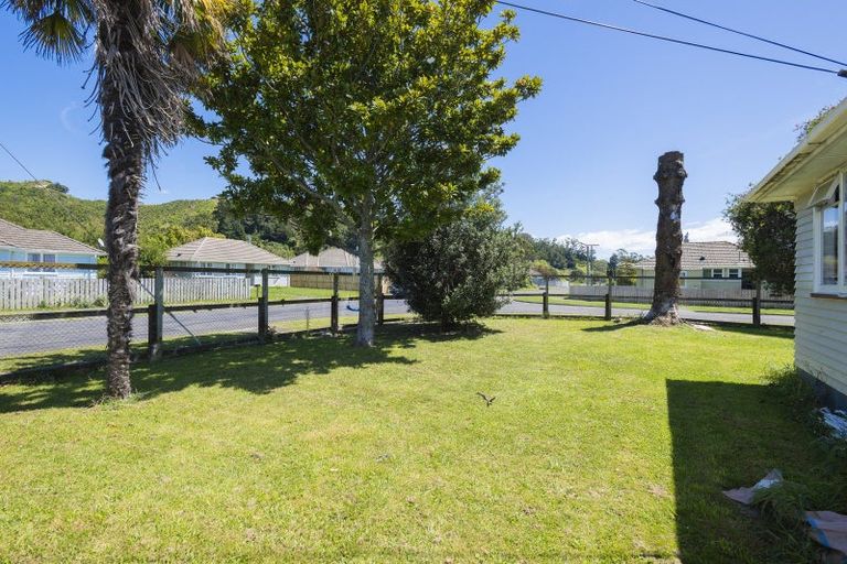 Photo of property in 24 Glasgow Crescent, Kaiti, Gisborne, 4010