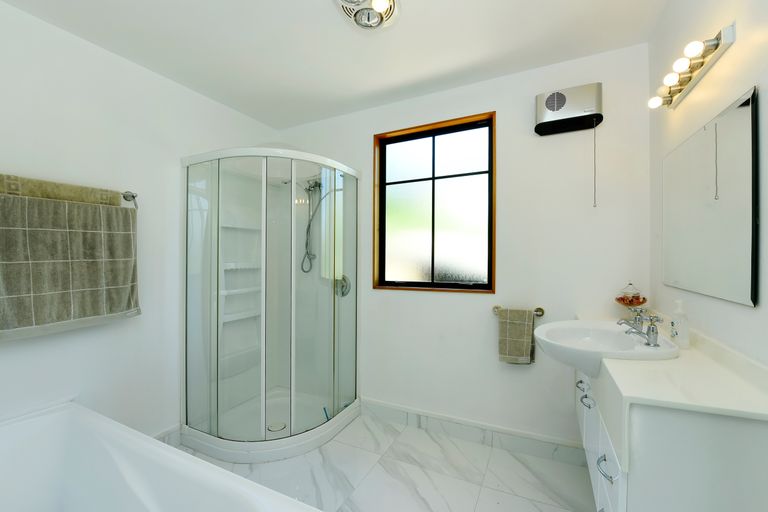 Photo of property in 59 Coster Street, Enner Glynn, Nelson, 7011