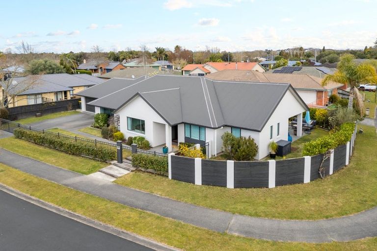 Photo of property in 1 Whitford Place, Rototuna North, Hamilton, 3210