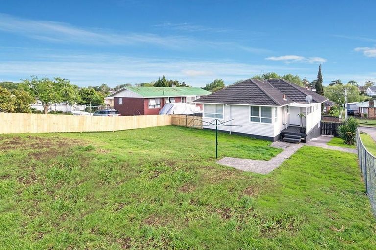 Photo of property in 5 Stainton Place, Otara, Auckland, 2023