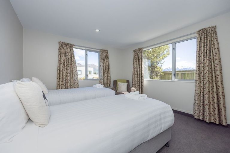 Photo of property in 99 Kings Drive, Wanaka, 9305