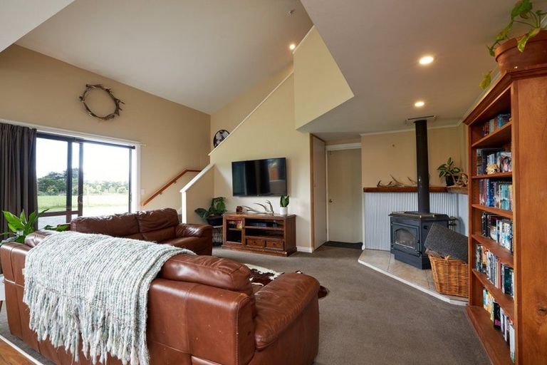 Photo of property in 10 Lake Hills Road, Inland Road, Kaikoura, 7373