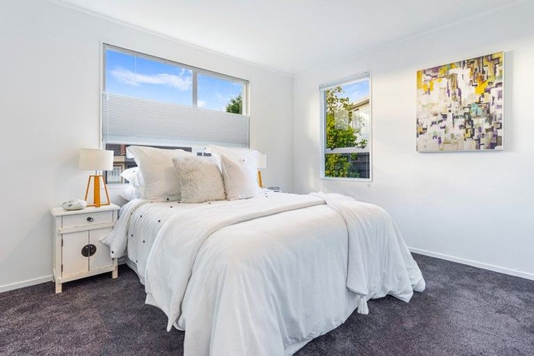 Photo of property in 27 Danube Lane, Glen Eden, Auckland, 0602