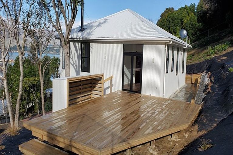 Photo of property in 6 Webb Lane, Lyttelton, 8082