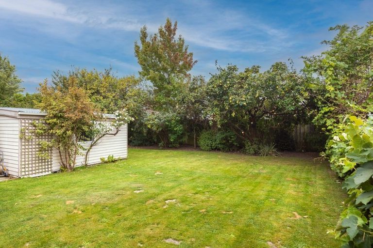 Photo of property in 44 Alpha Avenue, Strowan, Christchurch, 8052