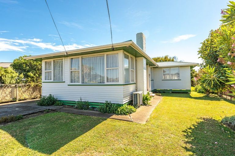 Photo of property in 32 Surrey Road, Springvale, Whanganui, 4501