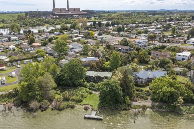 Photo of property in 32 Kimihia Road, Huntly, 3700