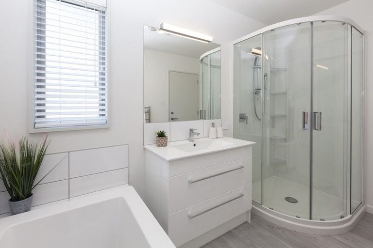 Photo of property in 5 Kingsbridge West, Burwood, Christchurch, 8083