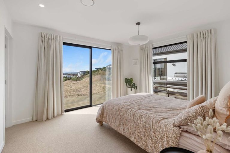 Photo of property in 62 Katania Heights, Brightwater, 7022