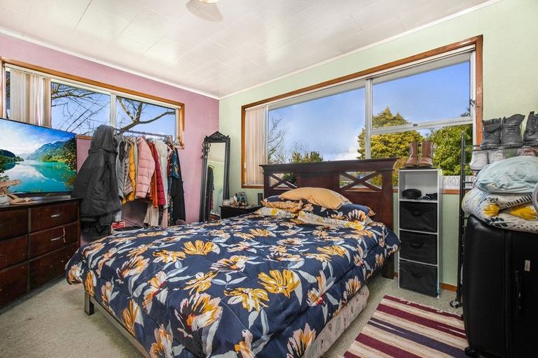 Photo of property in 7 Solo Place, Manurewa, Auckland, 2102