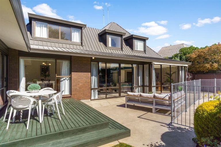 Photo of property in 36 Bannister Place, Ilam, Christchurch, 8053