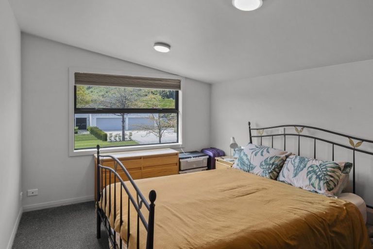 Photo of property in 34 Erskine Street, Lake Hayes, Queenstown, 9304