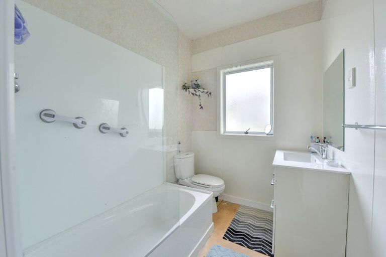 Photo of property in 15 Inkermann Street, Wyndham, 9831