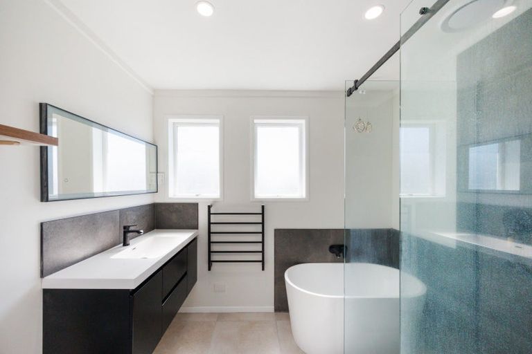 Photo of property in 73 Havelock Avenue, Westbrook, Palmerston North, 4412