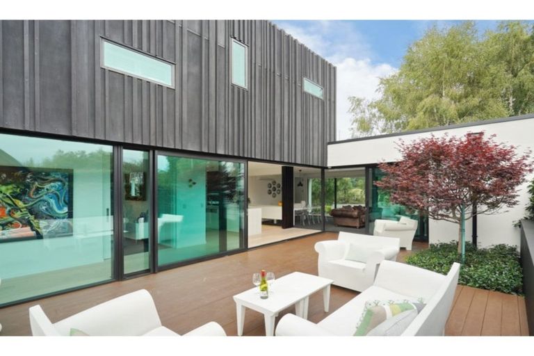 Photo of property in 48 Birkdale Drive, Shirley, Christchurch, 8061