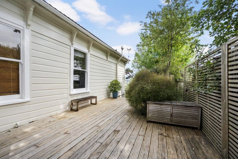 Photo of property in 58 Totara Road, Miramar, Wellington, 6022