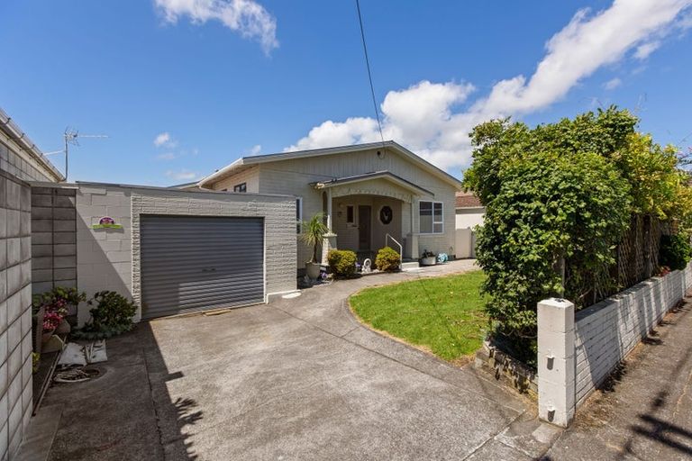 Photo of property in 29 Newton Street, Fitzroy, New Plymouth, 4312