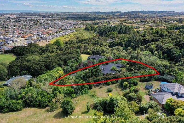 Photo of property in 269 Kaipara Road, Papakura, 2582